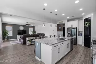 14369 W Wethersfield Rd, Surprise, AZ 85379 - Photo 16