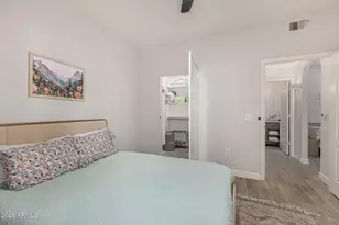 2929 W Yorkshire Dr, Phoenix, AZ 85027 - Photo 12