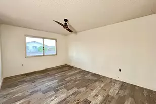 9831 W Wrangler Dr, Sun City, AZ 85373 - Photo 10