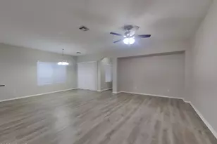 13038 W Aster Dr, El Mirage, AZ 85335 - Photo 2