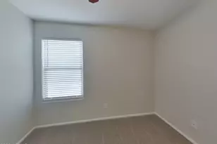 8701 S 50th Dr, Laveen, AZ 85339 - Photo 12