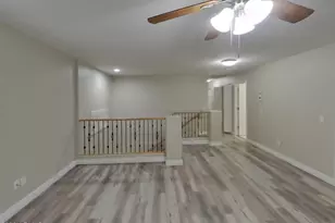 10733 W Taft St, Phoenix, AZ 85037 - Photo 18