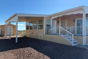 21175 W Westward View Rd, Congress, AZ 85332 - Photo 36