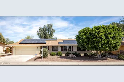 10905 W El Capitan Circle, Sun City, AZ 85351 - Photo 2