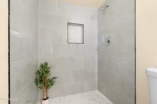 2573 E Commonwealth Cir, Chandler, AZ 85225 - Photo 22