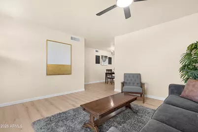 2573 E Commonwealth Circle, Chandler, AZ 85225 - Photo 4