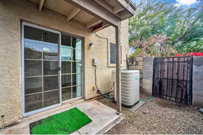 2419 W Vista Avenue #3, Phoenix, AZ 85021 - Photo 4