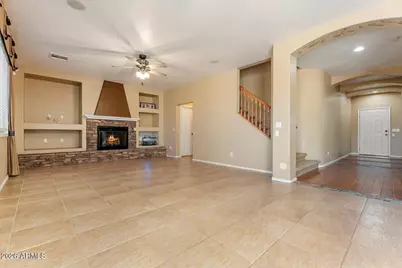 14975 W Wethersfield Road, Surprise, AZ 85379 - Photo 6