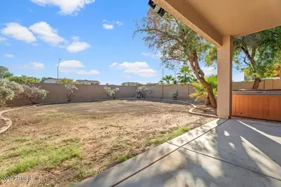 14975 W Wethersfield Road, Surprise, AZ 85379 - Photo 22
