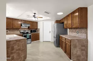 16445 N 29th Dr, Phoenix, AZ 85053 - Photo 6
