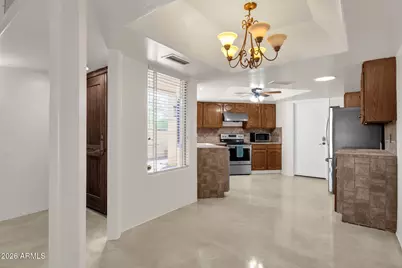 16445 N 29th Drive, Phoenix, AZ 85053 - Photo 4