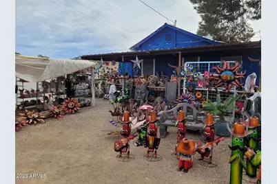 895 E Wickenburg Way, Wickenburg, AZ 85390 - Photo 2