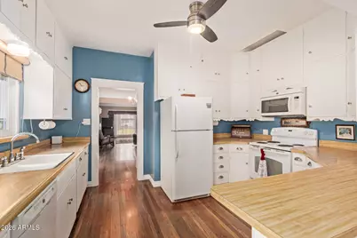 7604 N 59th Avenue, Glendale, AZ 85301 - Photo 4