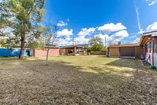 2250 W Augusta Ave, Phoenix, AZ 85021 - Photo 40