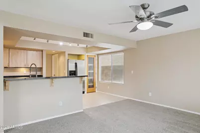 19637 N 49th Avenue, Glendale, AZ 85308 - Photo 8