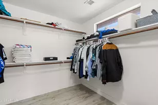 1018 E Silverwood Dr, Phoenix, AZ 85048 - Photo 28