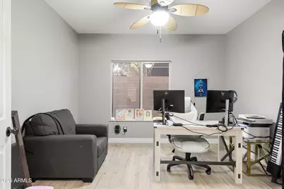 1018 E Silverwood Drive, Phoenix, AZ 85048 - Photo 18