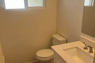 5610 N 38th Dr, Phoenix, AZ 85019 - Photo 18