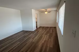 5610 N 38th Dr, Phoenix, AZ 85019 - Photo 4