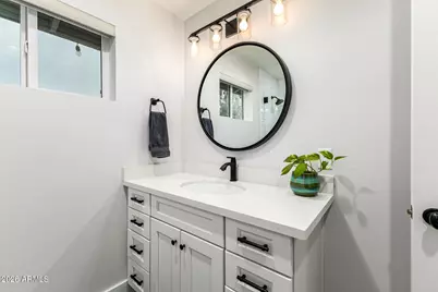 526 W Seldon Lane, Phoenix, AZ 85021 - Photo 46