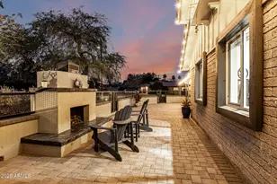 526 W Seldon Ln, Phoenix, AZ 85021 - Photo 12