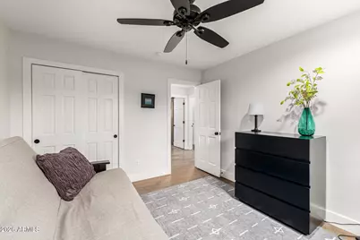 526 W Seldon Lane, Phoenix, AZ 85021 - Photo 44