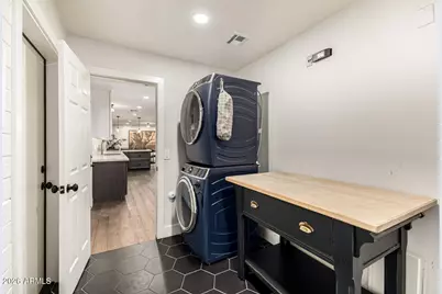 526 W Seldon Lane, Phoenix, AZ 85021 - Photo 48