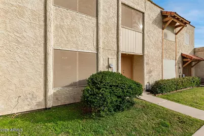 8056 N 31st Lane, Phoenix, AZ 85051 - Photo 2