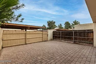 8056 N 31st Ln, Phoenix, AZ 85051 - Photo 22