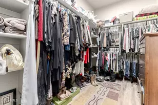 17524 E Brooks Farm Rd, Gilbert, AZ 85298 - Photo 20