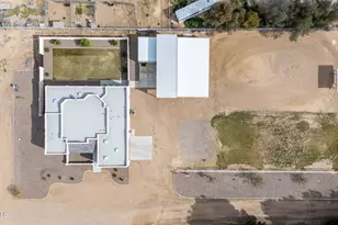 17524 E Brooks Farm Rd, Gilbert, AZ 85298 - Photo 42