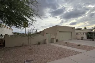 909 E Escuda Dr, Phoenix, AZ 85024 - Photo 2