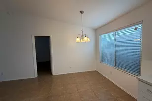 909 E Escuda Dr, Phoenix, AZ 85024 - Photo 6