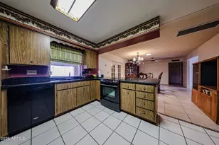 4032 E Catalina Cir, Mesa, AZ 85206 - Photo 8