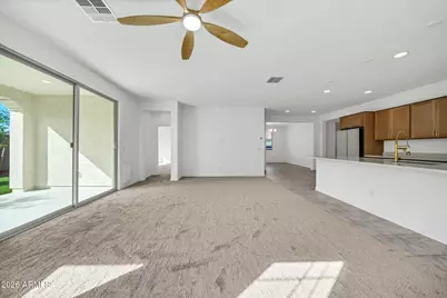 10223 W Piccadilly Road, Avondale, AZ 85392 - Photo 4