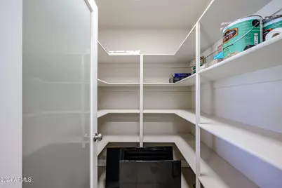 327 E Keim Drive, Phoenix, AZ 85012 - Photo 18