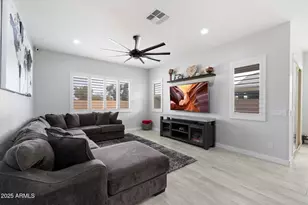 20954 E Camacho Ct, Queen Creek, AZ 85142 - Photo 10