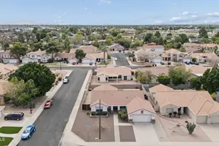 901 W Juanita Ave, Gilbert, AZ 85233 - Photo 46