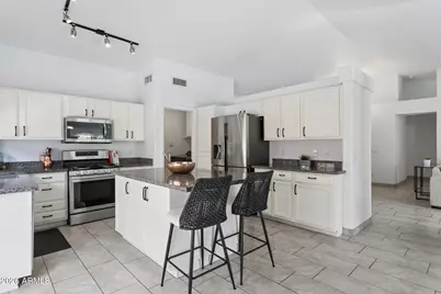 901 W Juanita Avenue, Gilbert, AZ 85233 - Photo 12