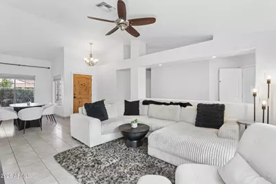 901 W Juanita Avenue, Gilbert, AZ 85233 - Photo 6