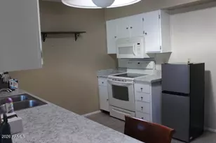 10846 W Santa Fe Dr, Sun City, AZ 85351 - Photo 12