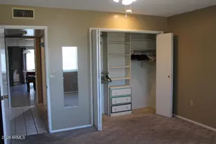 10846 W Santa Fe Dr, Sun City, AZ 85351 - Photo 8