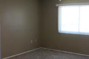 10846 W Santa Fe Dr, Sun City, AZ 85351 - Photo 6