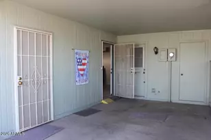 10846 W Santa Fe Dr, Sun City, AZ 85351 - Photo 18