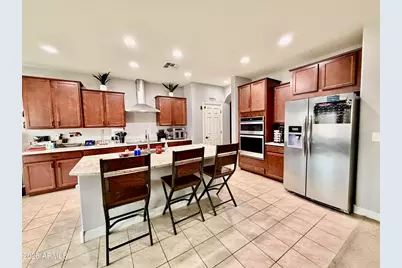 5456 W Saratoga Way, Florence, AZ 85132 - Photo 2