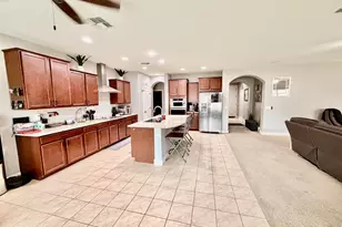 5456 W Saratoga Way, Florence, AZ 85132 - Photo 4