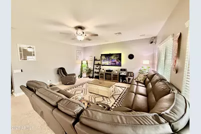 5456 W Saratoga Way, Florence, AZ 85132 - Photo 8