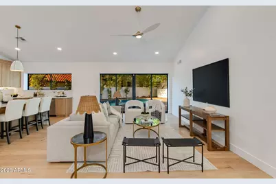 10580 E Bella Vista Drive, Scottsdale, AZ 85258 - Photo 2