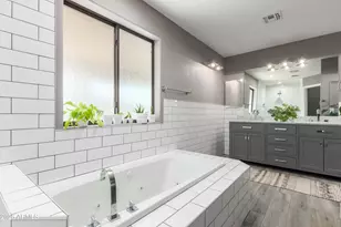 11430 N 16th St, Phoenix, AZ 85020 - Photo 18