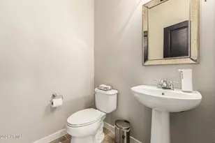 17850 N 68th St, Phoenix, AZ 85054 - Photo 14